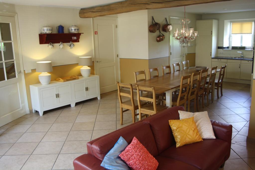Erfgoedlogies D'Ouffenhoff Hotel Baarlo  Quarto foto